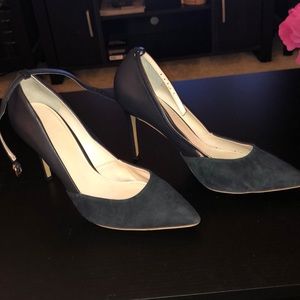 Ankle strap half leather half suede heels